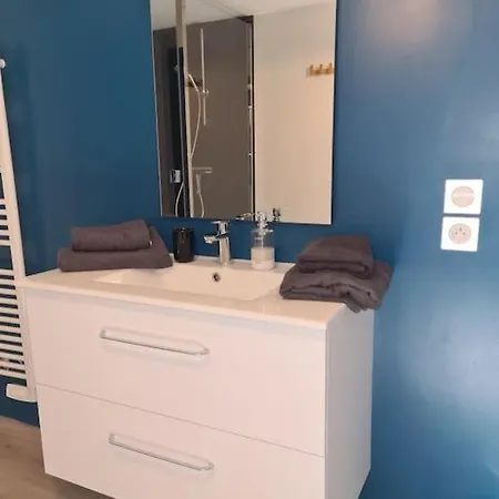 A Deux Pas De شقة *